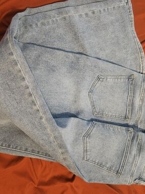 Light Wash Wide Leg Women’s Jeans - Light Blue